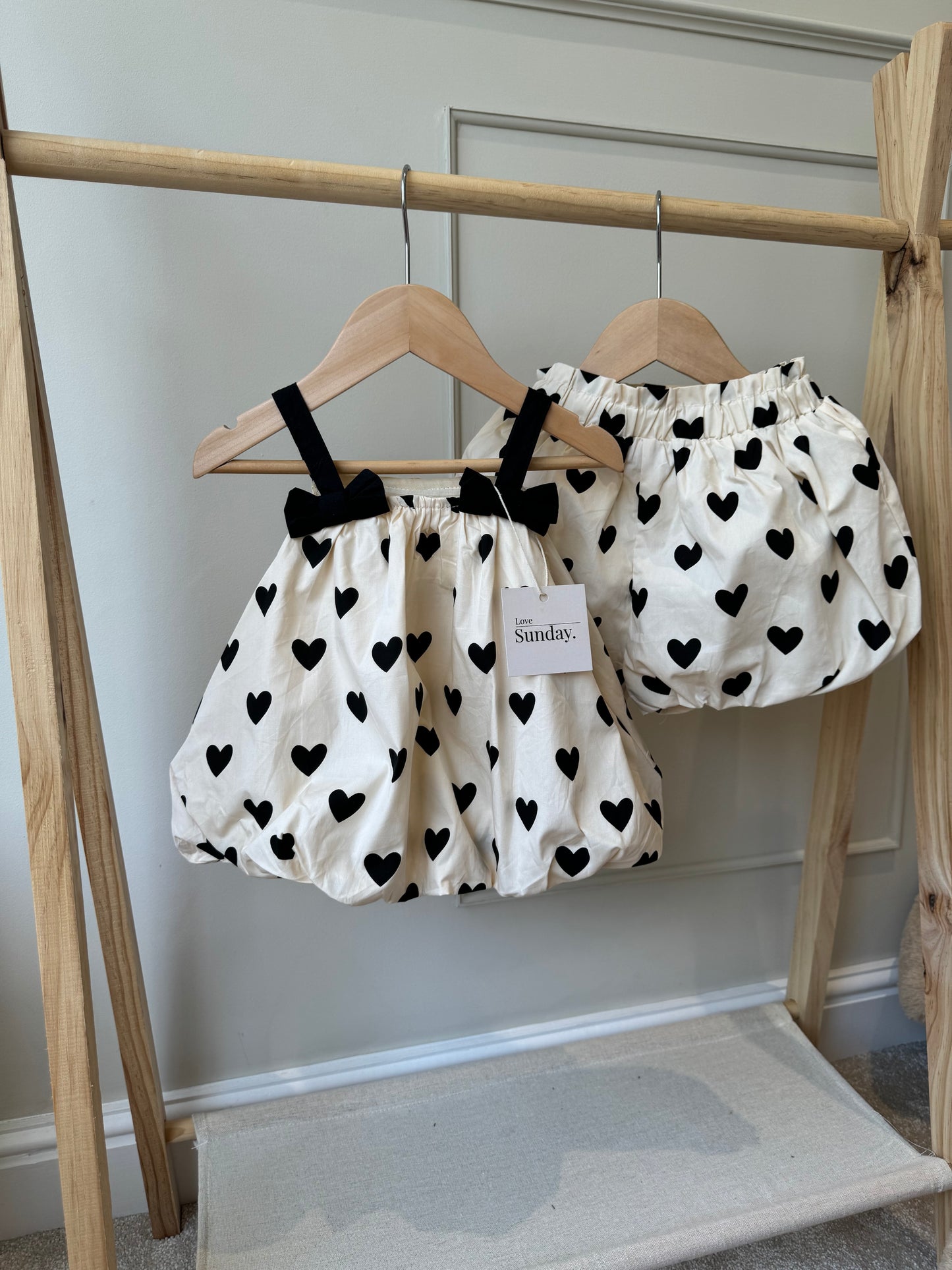 Erin Bloomer Set